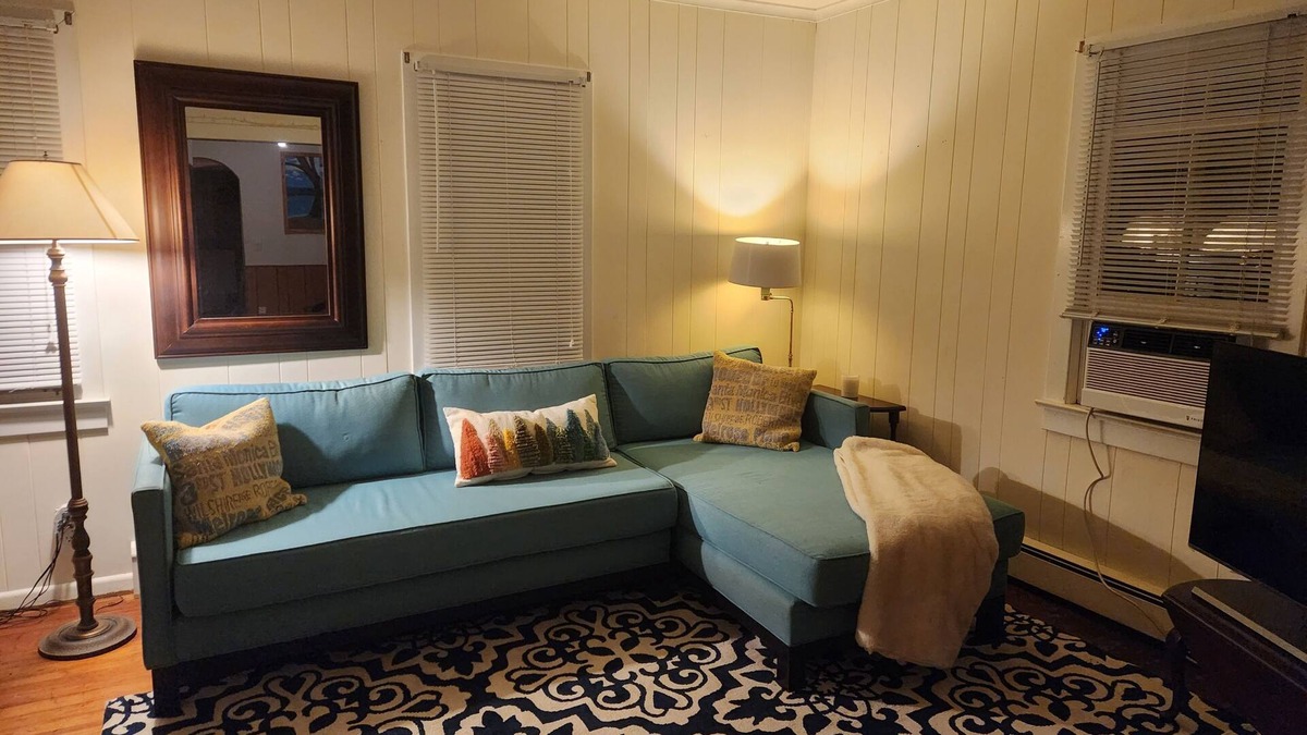 Greenport Cottage | Peaceful, clean cottage, 10 min walk to town. Monthly rates. Fenced backyard