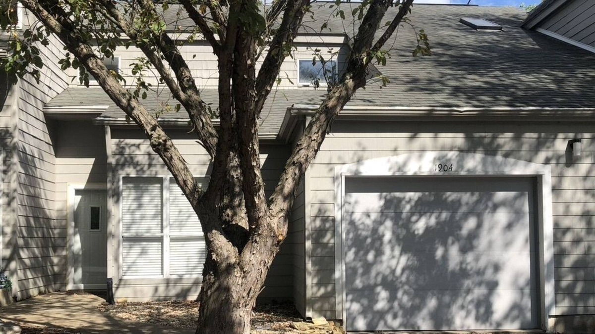 Avoca Condo | Peaceful Condo Retreat on Lake Monroe
