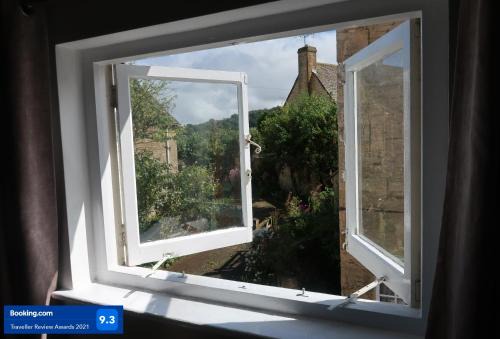 Winchcombe House | Peaceful cottage in heart of Winchcombe