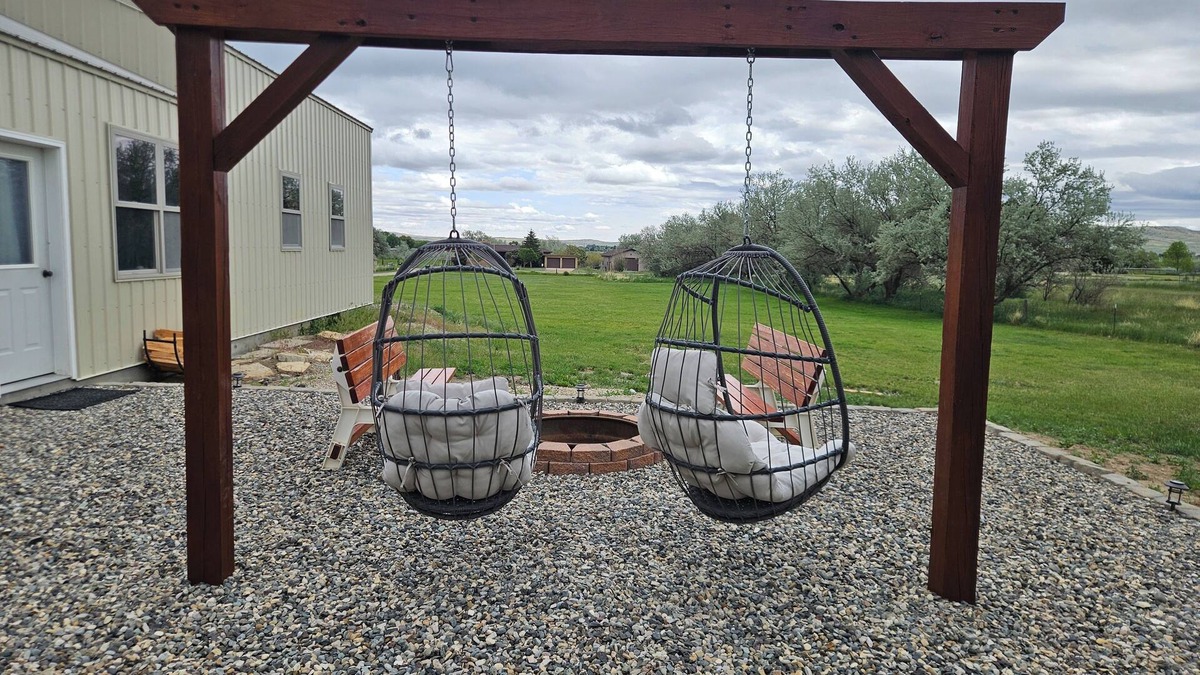 Cody House | Peaceful Country Equine Hideaway! Just minutes from downtown Cody!