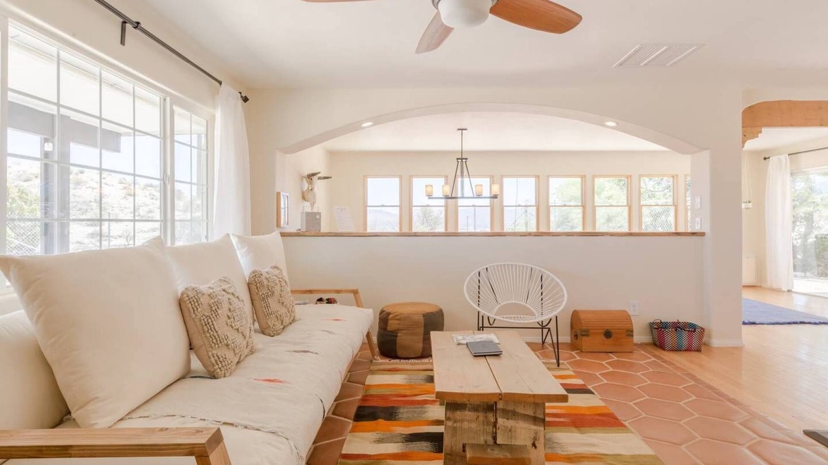 Yucca Valley House | Peaceful desert ranch house retreat set on 2+ boulder filled acres with views