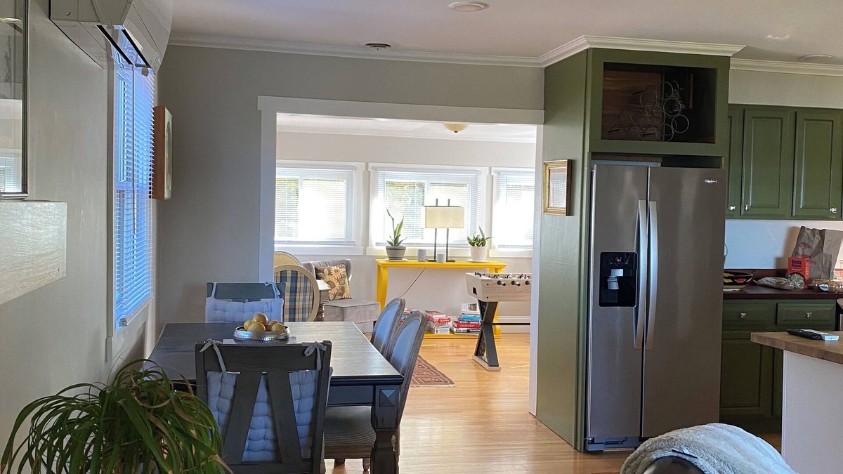 Colchester House | Peaceful- Family Friendly Home