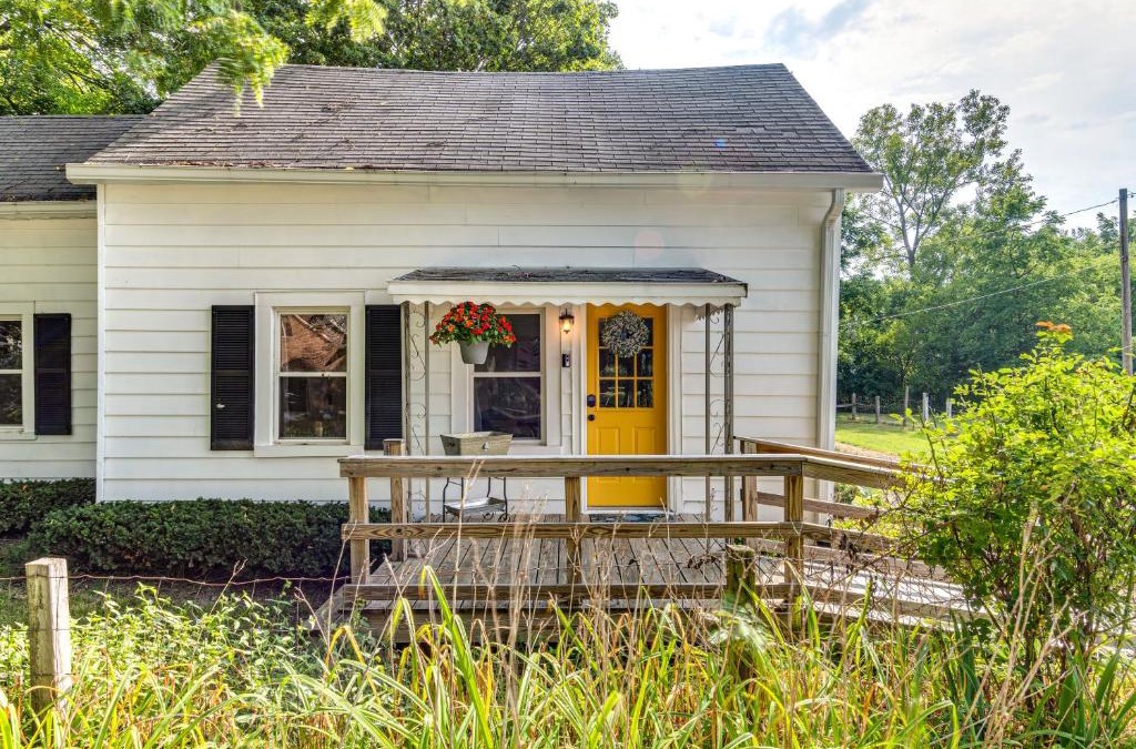 Franklin House | Peaceful Franklin Cottage about 1 Mi to Downtown!