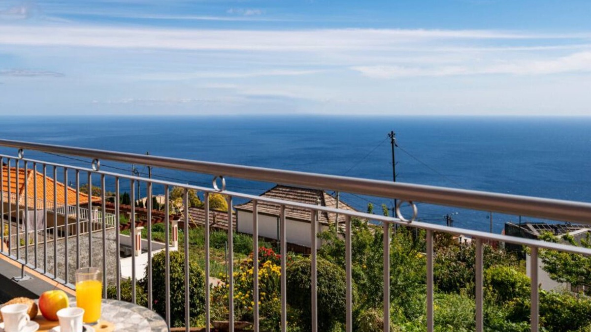 Prazeres Apartment | Peaceful, great for walks | SeaView Apartment