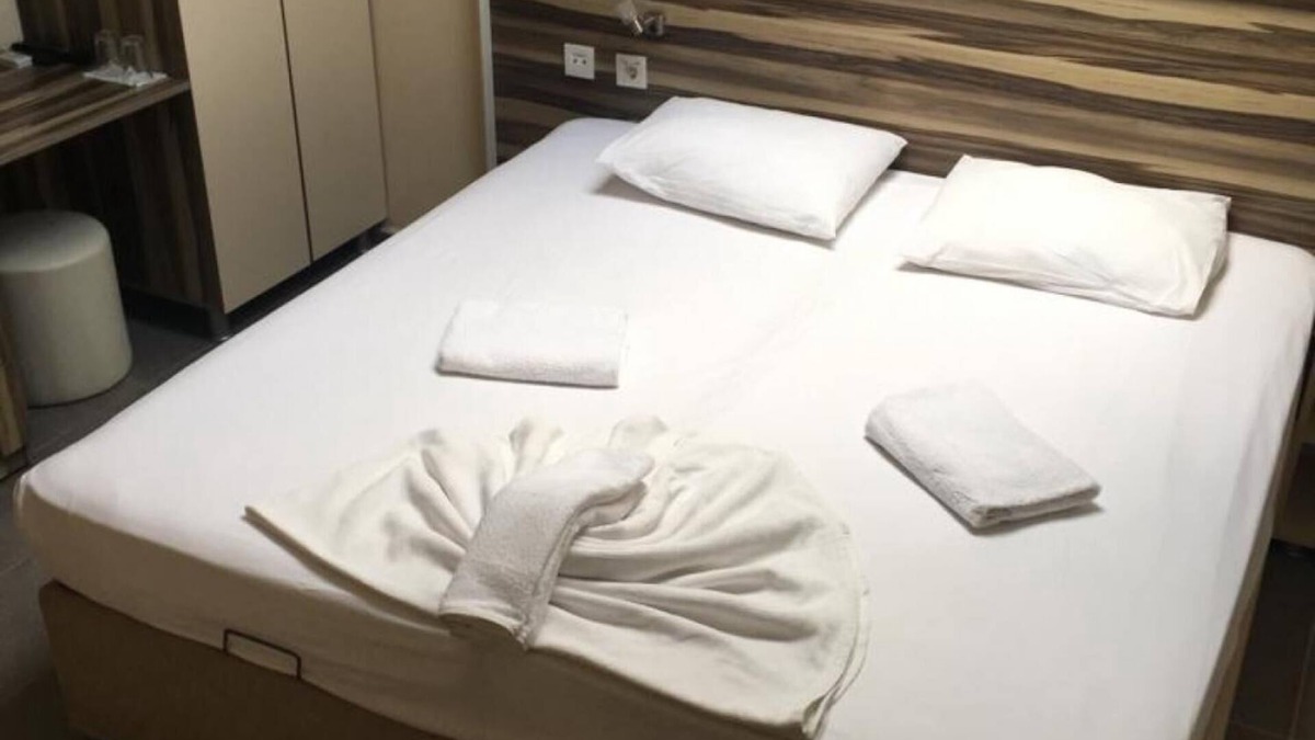 Akyaka City Center Apartment | Peaceful Home 180 m to Akyaka Beach
