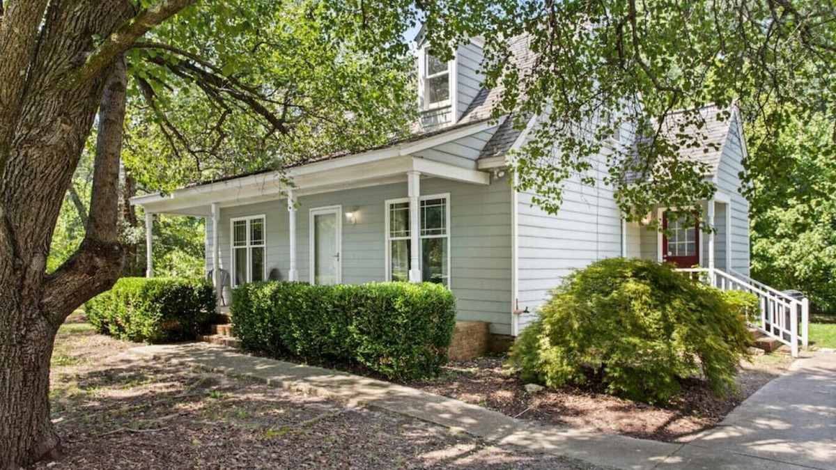 Knightdale House | Peaceful home in Knightdale