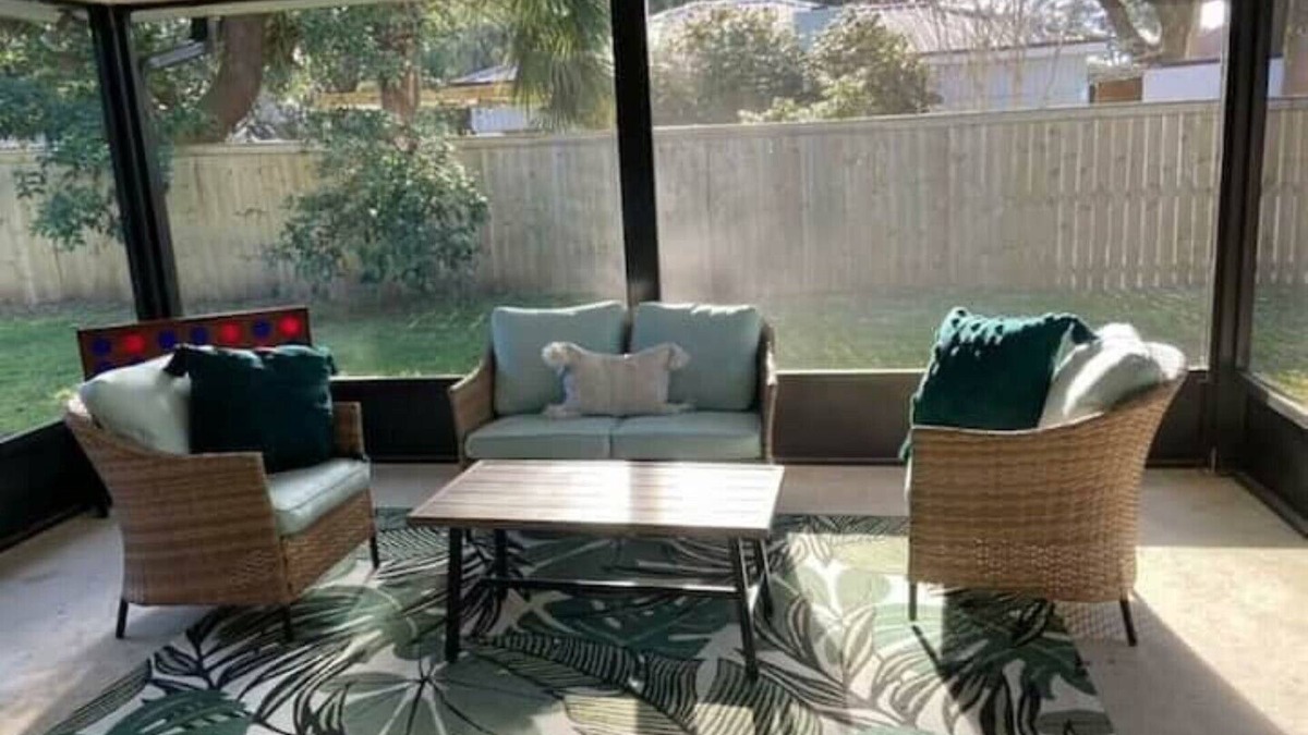Fort Walton Beach House | Peaceful home, family friendly, 5 minutes from beaches and downtown.