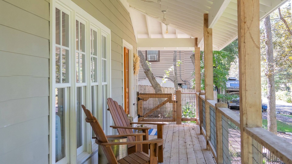 Austin Lake Estates House | Peaceful Lake Austin Oasis