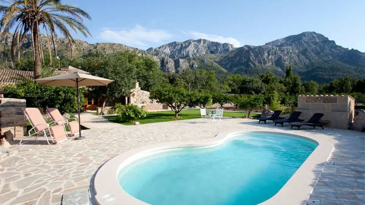 Pollensa Villa | Peaceful modern Villa with great views and great location