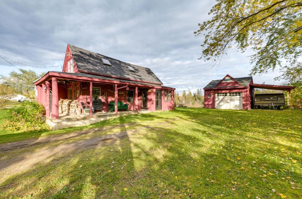 Oakfield House | Peaceful Oakfield Cabin on Mattawamkeag River!