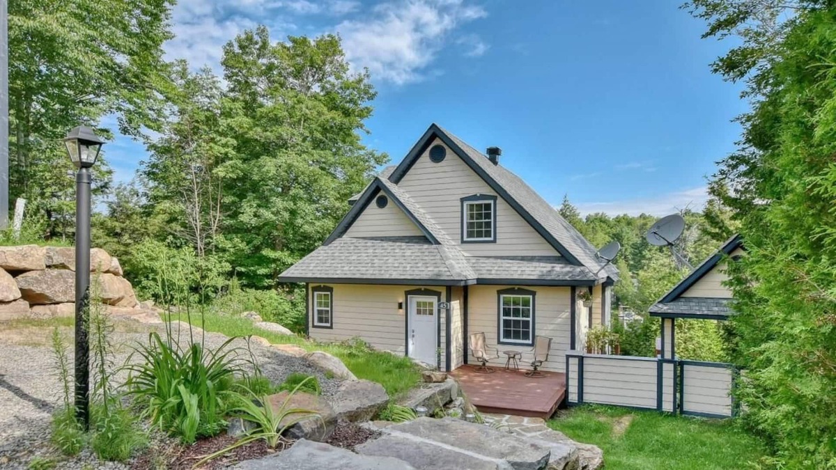 Gore House | Peaceful place on the waterfront