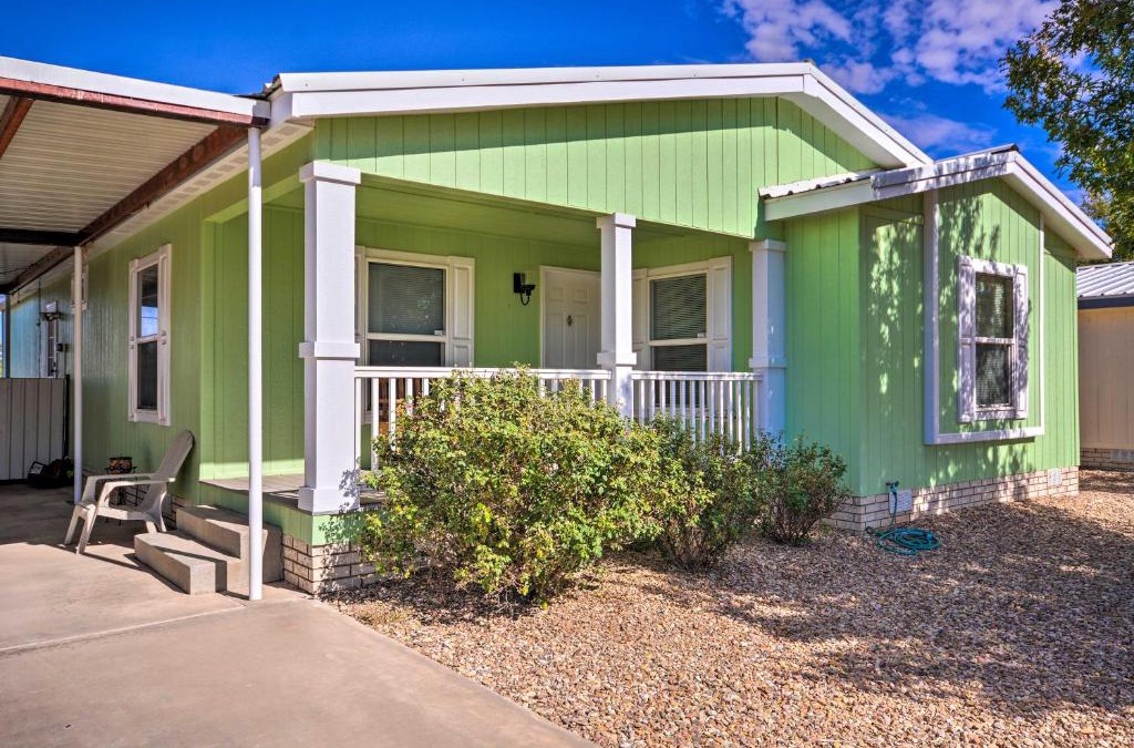 Portales House | Peaceful Portales Escape with Patio and Grill!