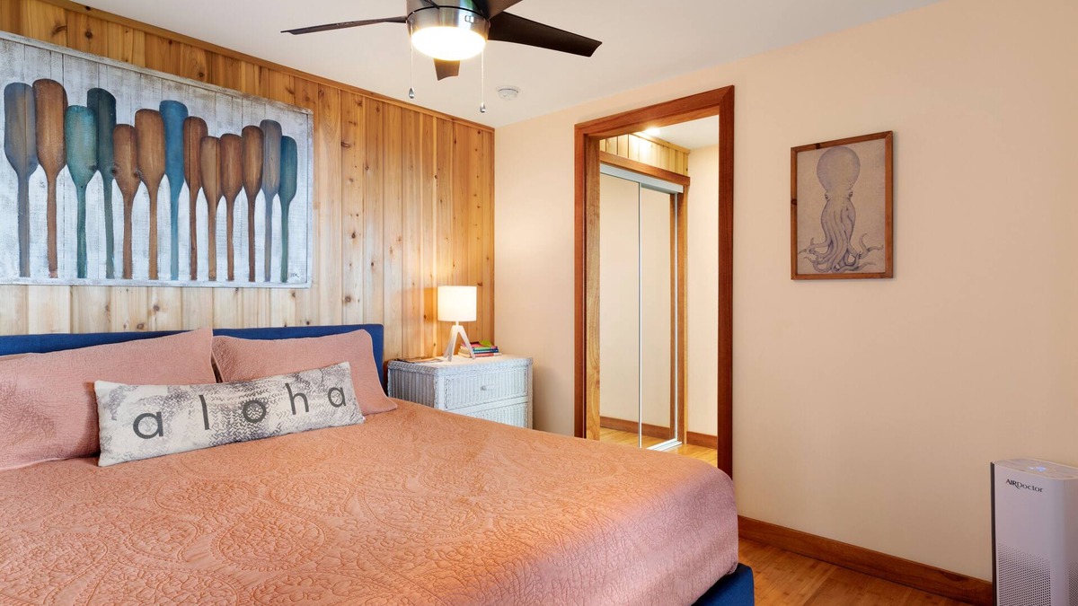 Kailua-Kona Apartment | Peaceful Private En-suite on Kona Coffee Farm
