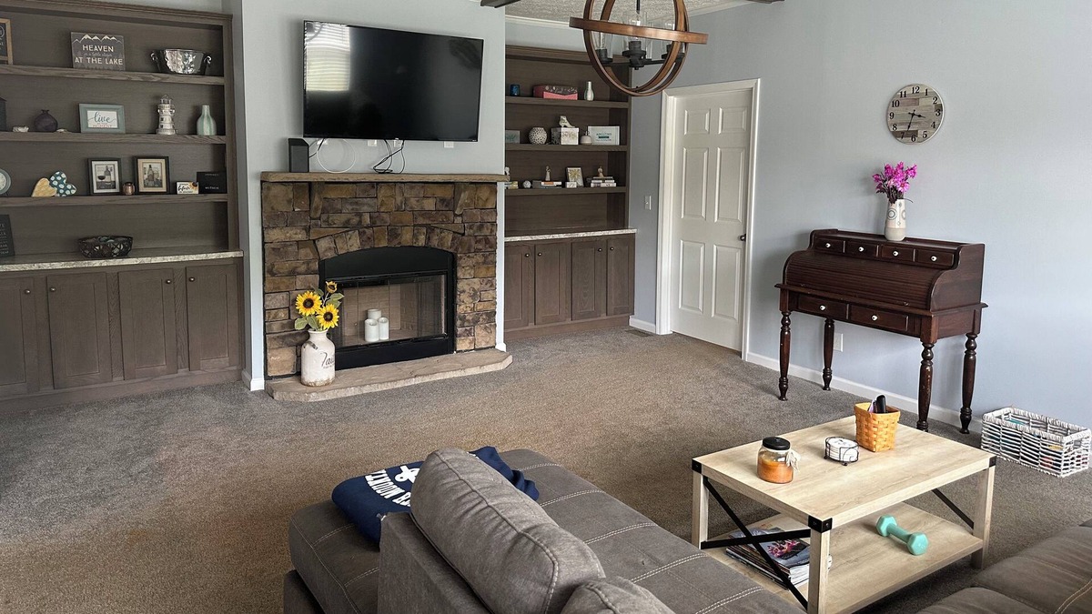 Goodview House | Peaceful, private home located just minutes from all Smith Mountain Lake offers