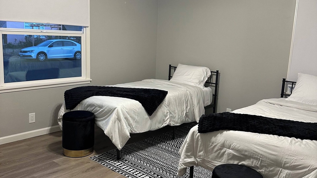 La Loma House | Peaceful, Relaxing, 3-bedroom Home in Modesto