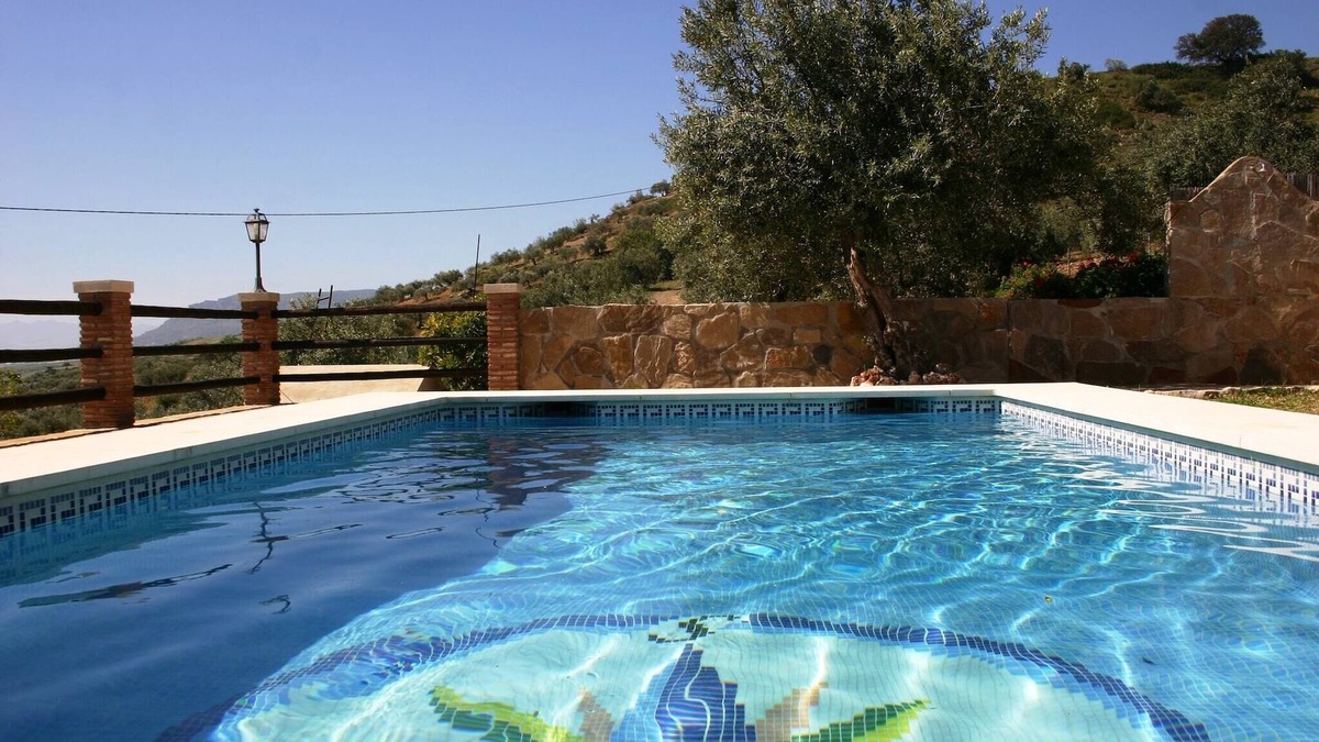 Alora Villa | Peaceful Retreat in Alora for Families and Friends