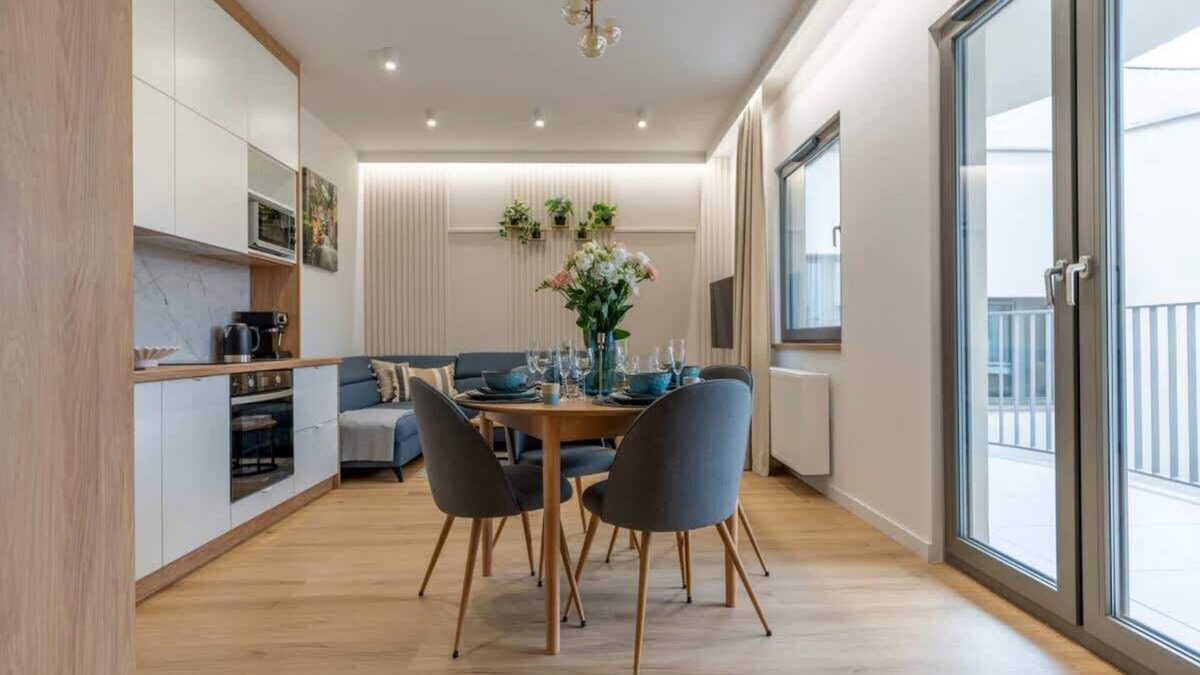 Piasek Południe Apartment | Peaceful Retreat in the City Center