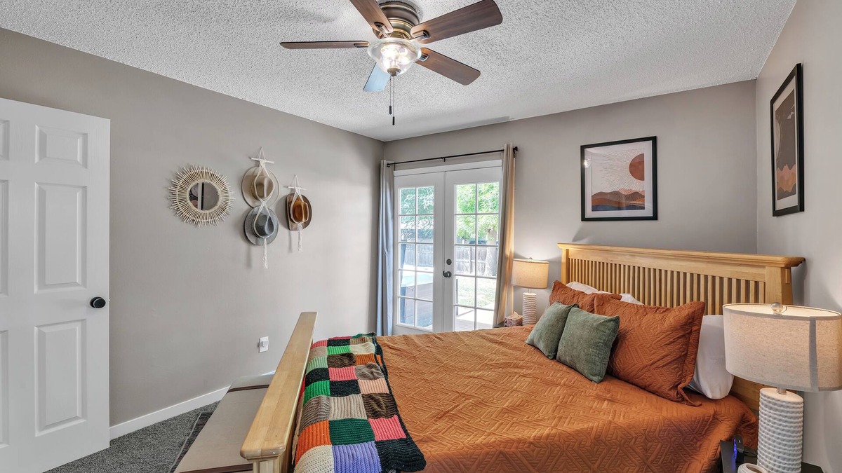 Longmont House | Peaceful Retreat with Hot Tub Kid and Dog Friendly