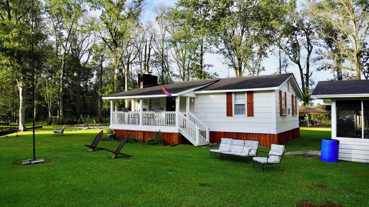 Ruffin House | Peaceful River House in Branchville