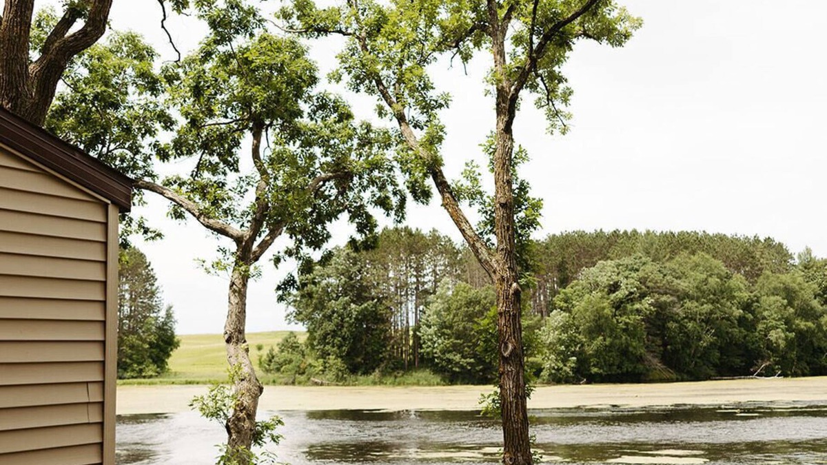 Amery Cabin | Peaceful Riverside Cabin