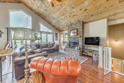 Ruidoso House | Peaceful Ruidoso Cabin Ideal Mountain Getaway!