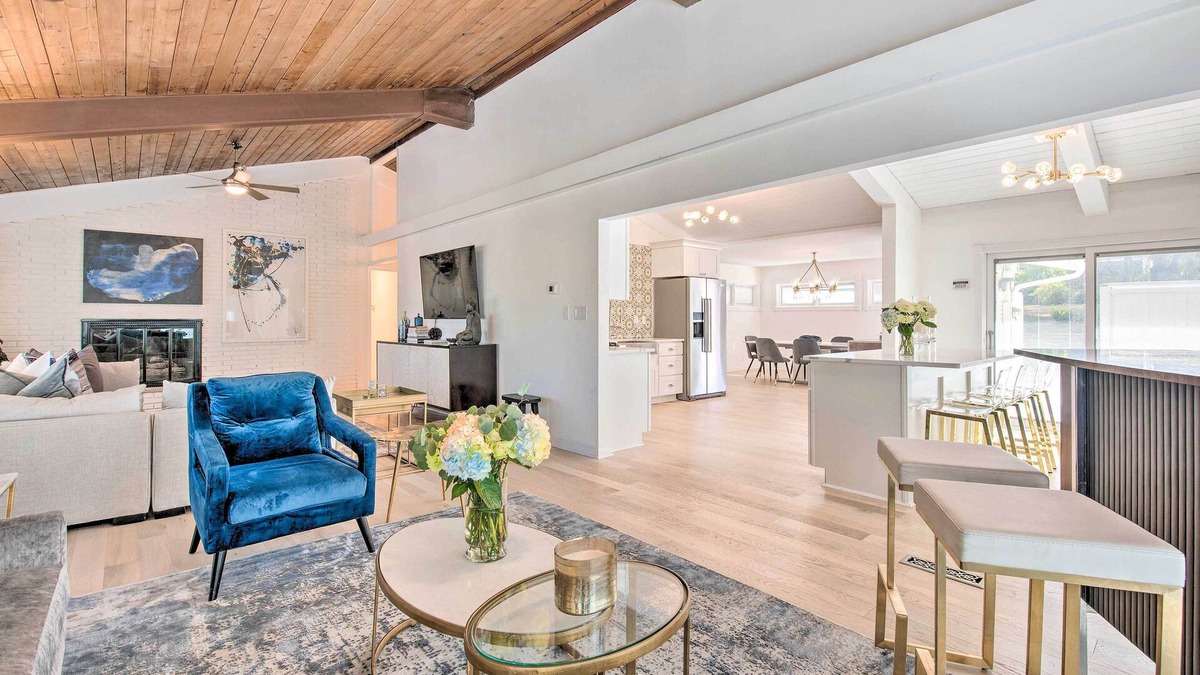 Smyrna House | Peaceful Smyrna Home w/Wood-Burning Fire Pit