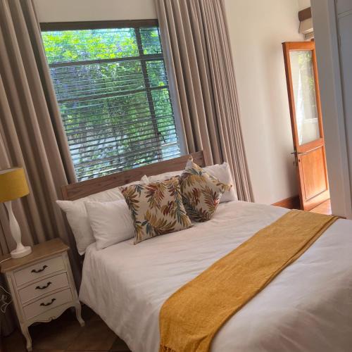 Parkwood Apartment | Peaceful@Swansea In Rosebank-Parkwood