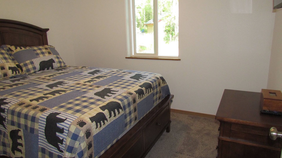 Talkeetna Cabin | Peaceful Talkeetna Getaway 4