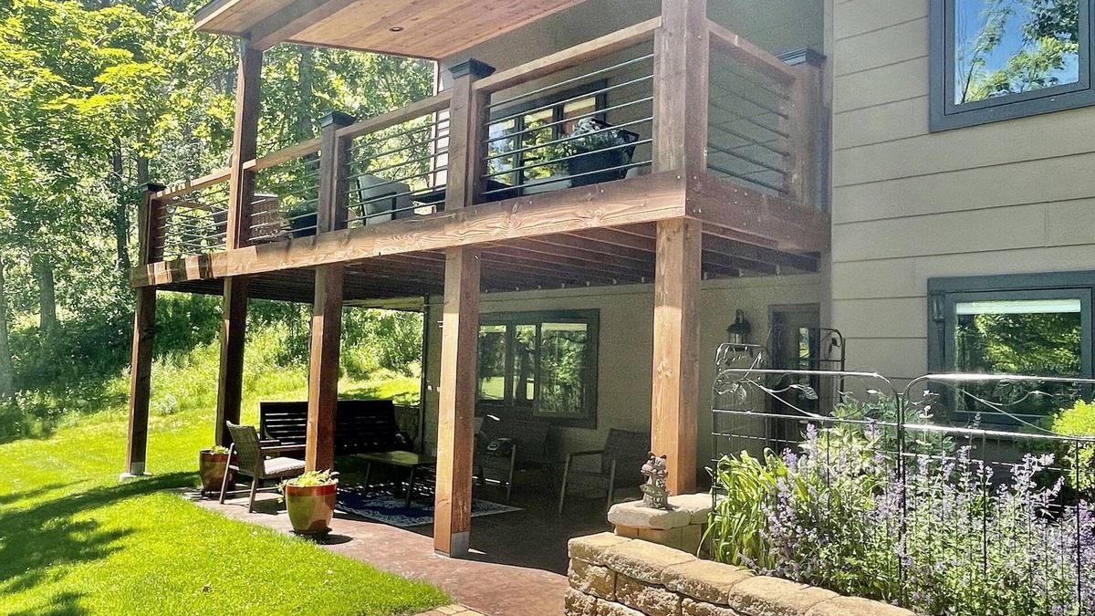 Spearfish House | Peaceful Timbered Secluded 2 bedroom1 bath 2mi to downtown Spearfish