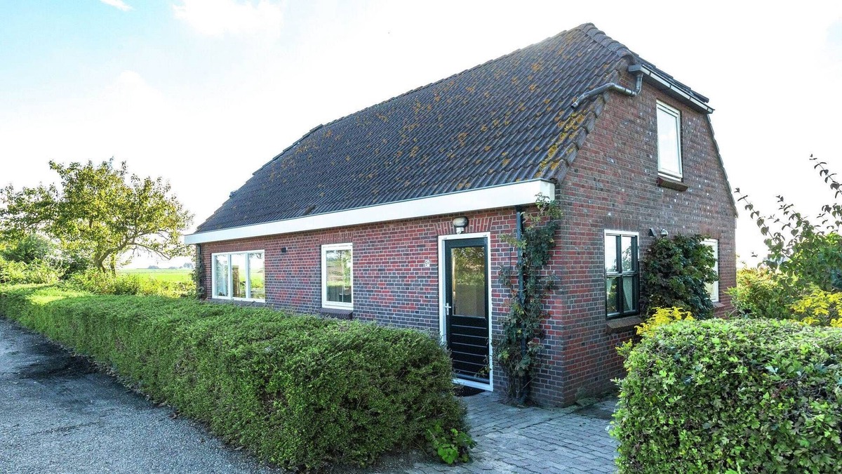 Municipality of Oldambt House | Peaceful vacation home in Finsterwolde with wide views.