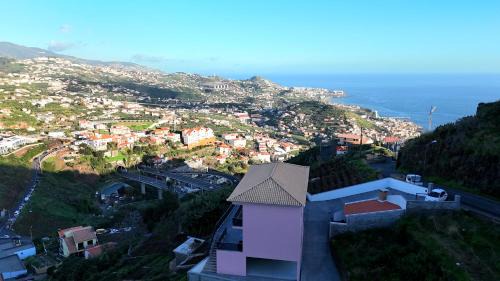 Camara de Lobos House | Peaceful Valley house