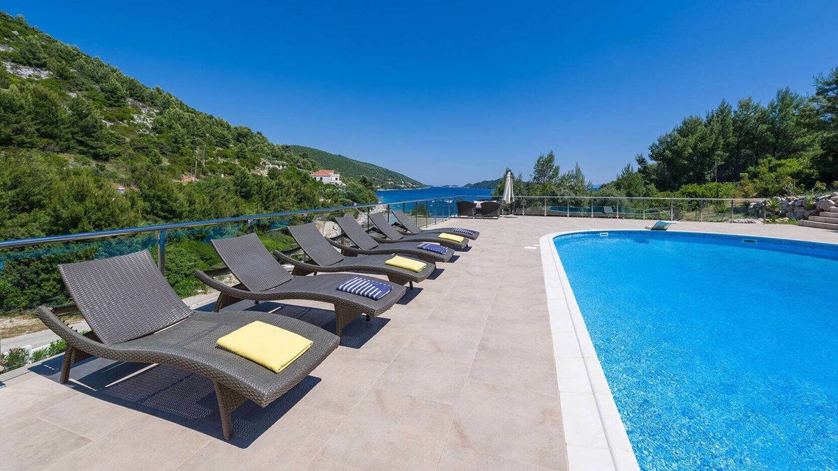 Blato Villa | Peaceful Villa With Pool And Mediterranean Garden