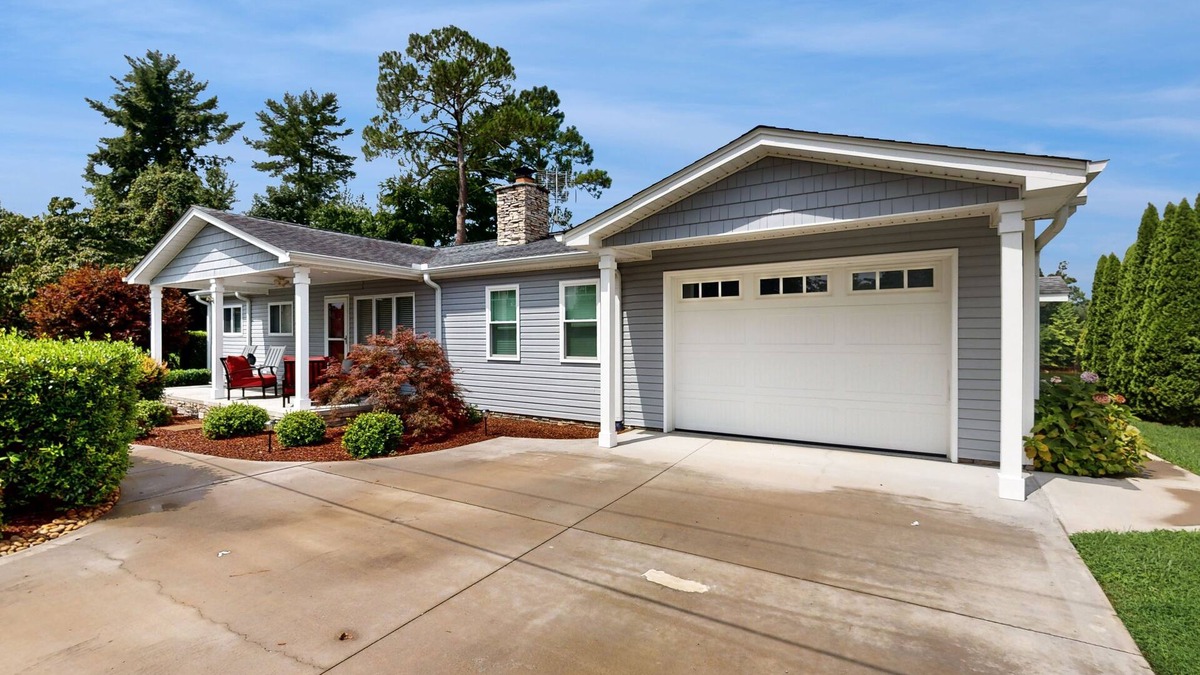 Dandridge House | Peaceful waterfront home w/free attraction tickets, Private Dock, grill, patio