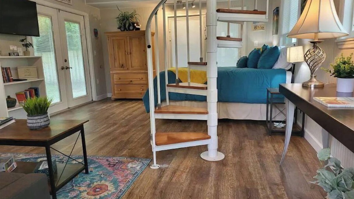 Palm Harbor House | Peaceful Zen Retreat - Beach & Pinellas Trail Close By - No Cleaning Fee