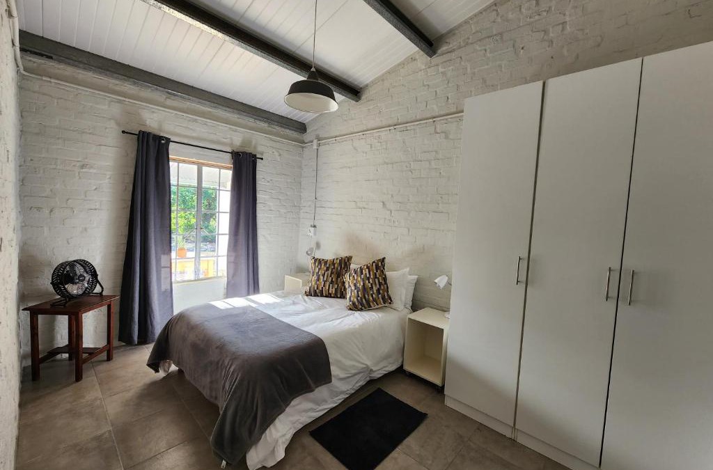 Tulbagh Apartment | Peacock Guesthouse