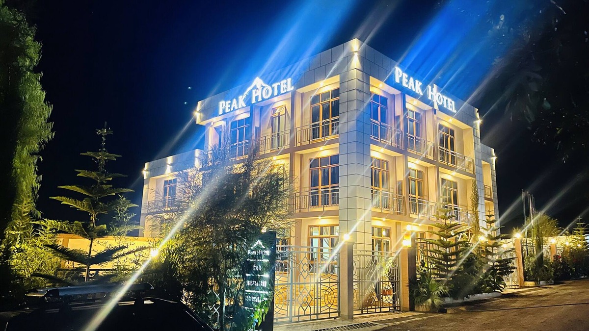 Karatu Hotel | PEAK HOTEL