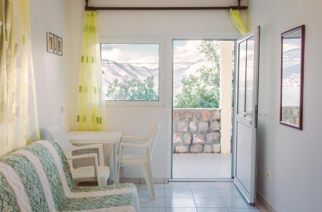 Krasici Apartment | Peak Paradise Villa