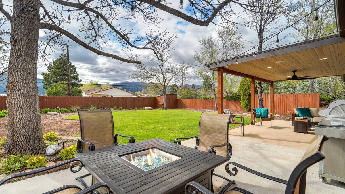 West Colorado Springs House | Peak View Palace- Mountain Views, Fire Table & Private Fenced in Yard