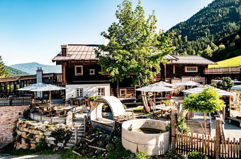 Untertauern House | Peakini Farmhaus