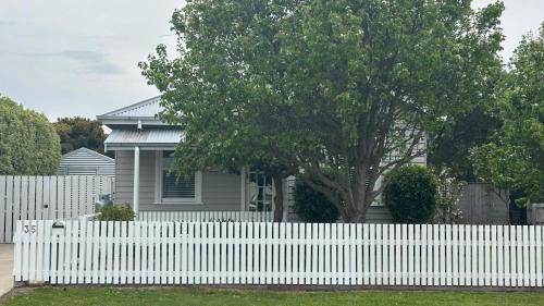 Apollo Bay House | Pear Tree Cottage