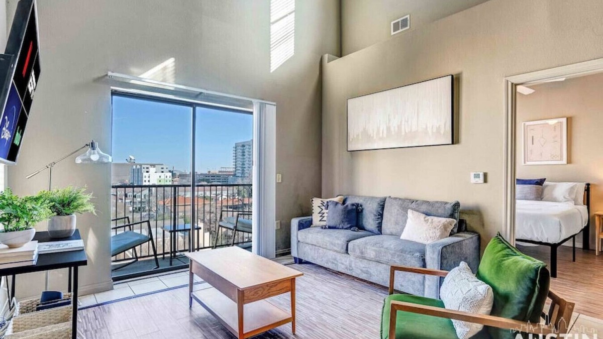 West Campus Apartment | Pearl #610 xxxxxxxxx