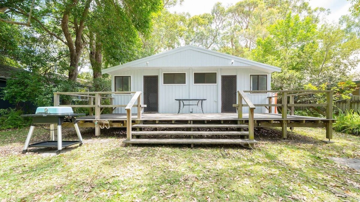 Pearl Beach House | Pearl Beach House - 2 min to sand & sea - 2 semis