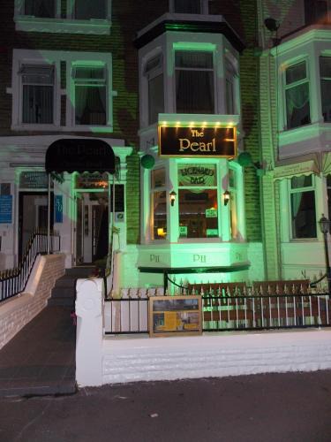 Blackpool Town Center Hotel | Pearl Hotel