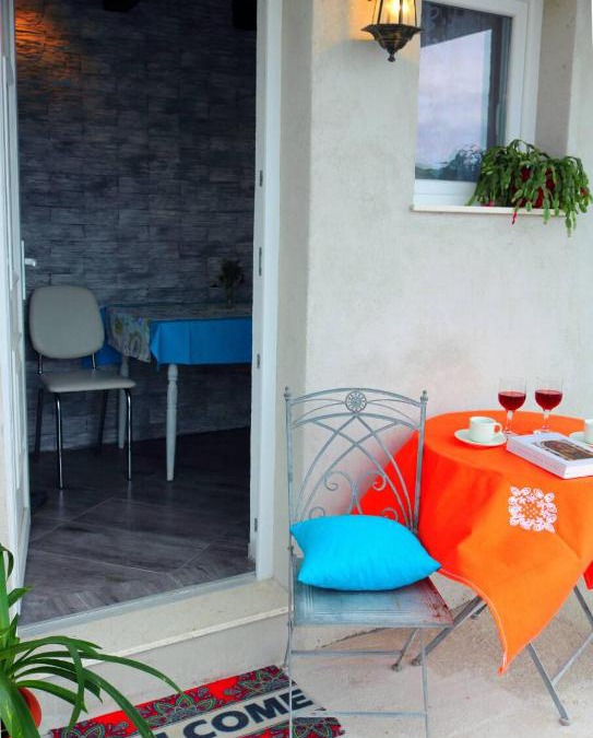 Veliki Drvenik Apartment | Pearl