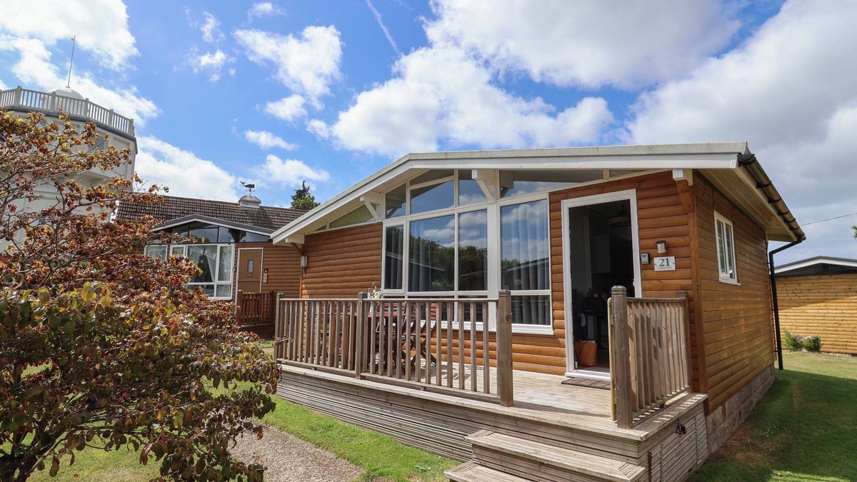 Seaton Cottage | Pebble Beach Chalet