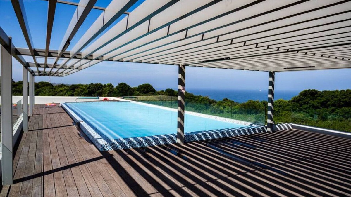 Hillhead Apartment | Pebblebeach 2 bedroom Apartment