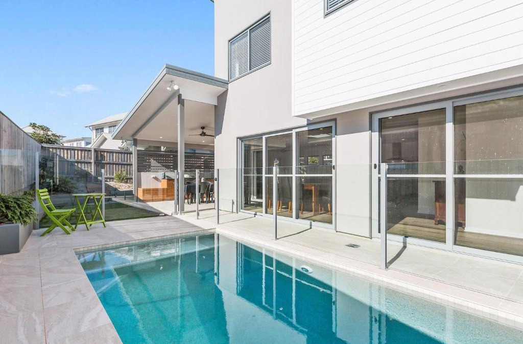 Casuarina House | Pebbles at Casuarina Beach with Pool