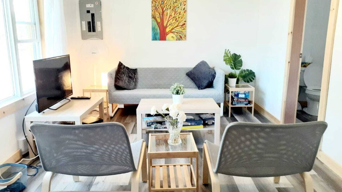 Milford Cottage | Pebbles Beach Resort - Eagle - 20 Guest Package (5 cottages)