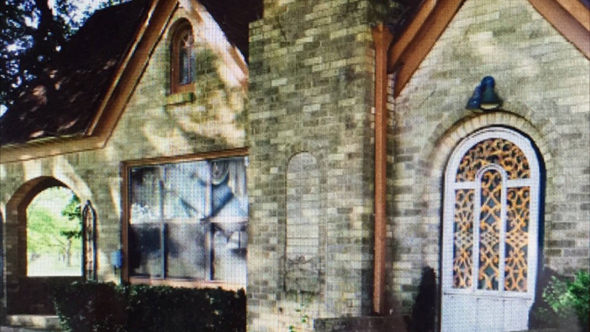 Caldwell House | Pecan Haven's "Country Villa" - 20 min. from College Station Texas.