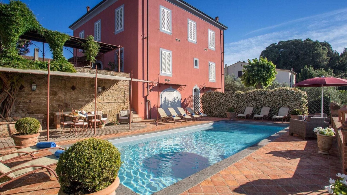 Fabbrica Villa | Peccioli Villa Retreat